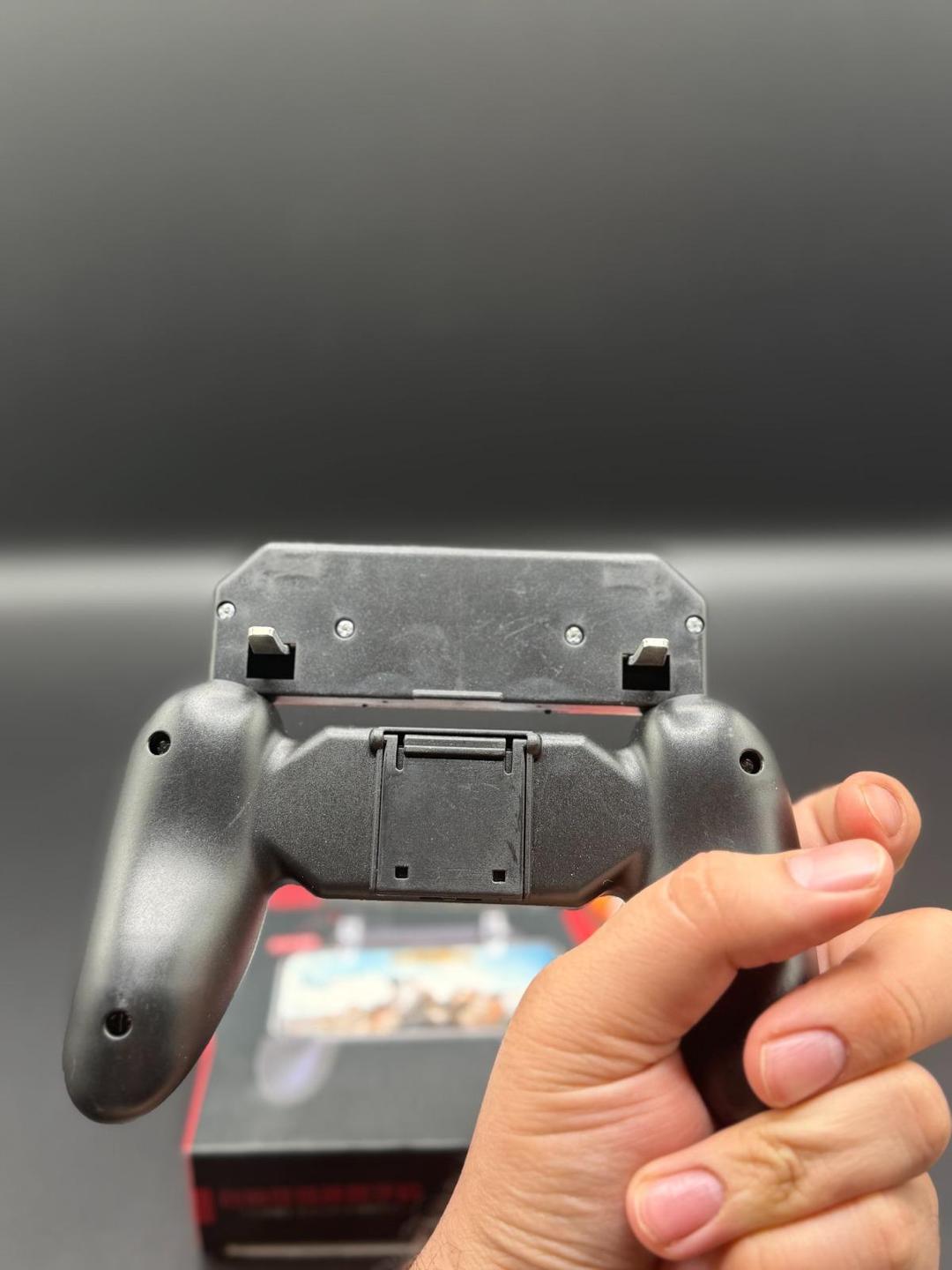 Portable Mobile Game Controller - Best for PUBG