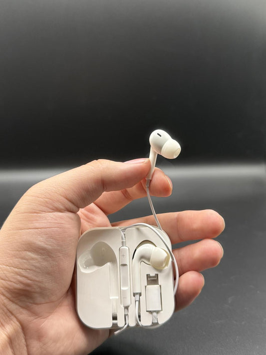 White Handsfree - Dust & Water Proof with Super Bass and Clear Voice